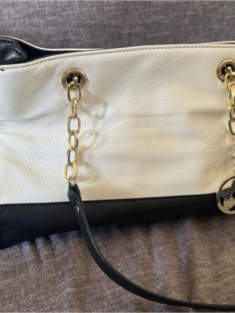 Bueno Two-Tone White and Black Shoulder Bag with Gold Chain